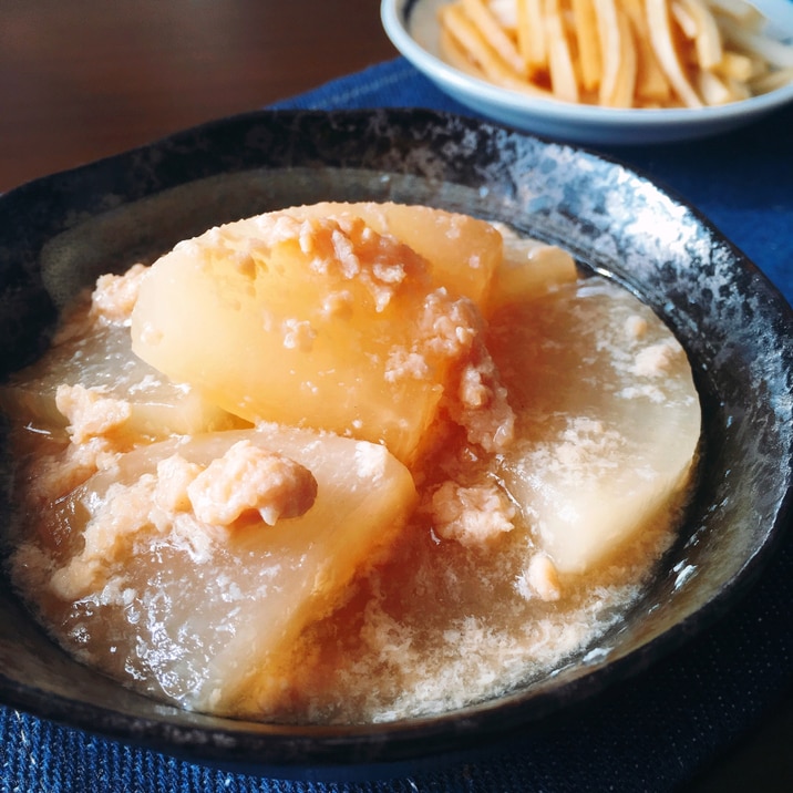 レンジで簡単！大根とひき肉の煮物